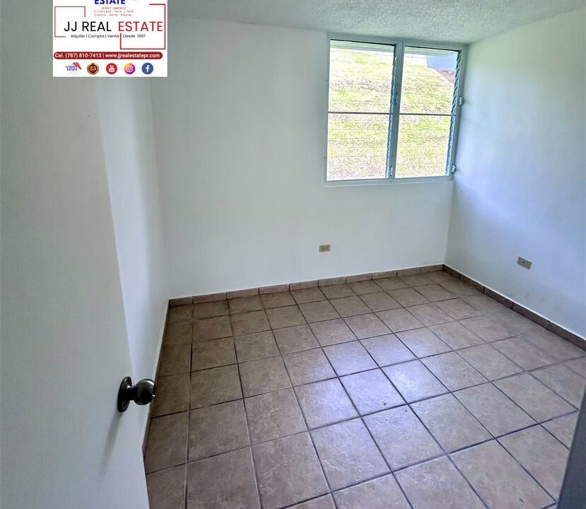 5BBB9781-F19B-4C67-B509-61D268B80C0B