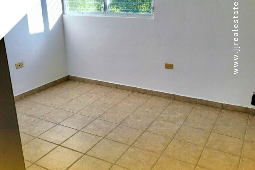 740CDF84-8CB3-4932-8BAF-51C81F200360