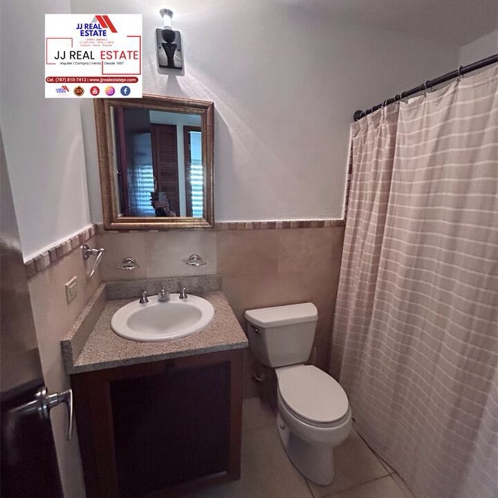 92428939-9B61-43E8-A5C3-0B1FD200E402