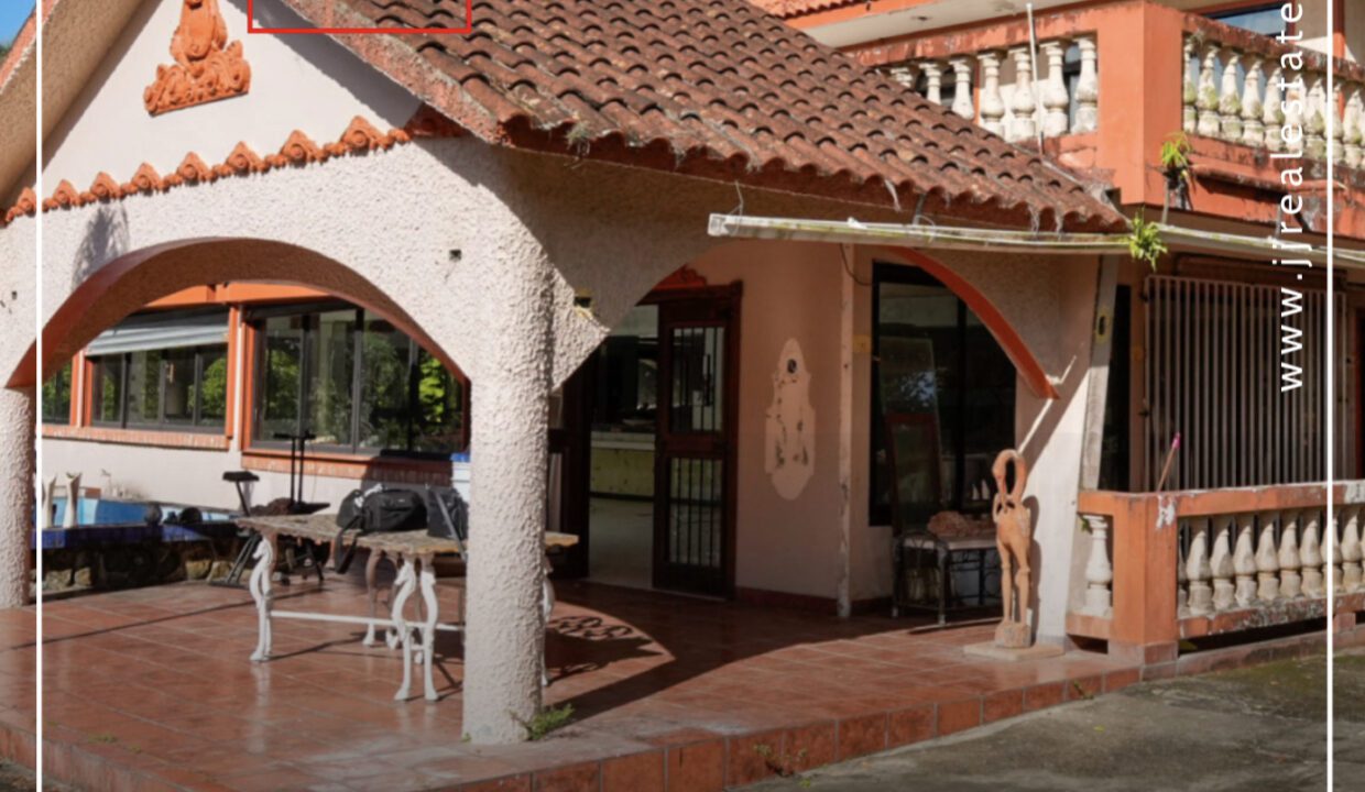 CC3216AA-7499-4050-B225-0F16A3D0C488